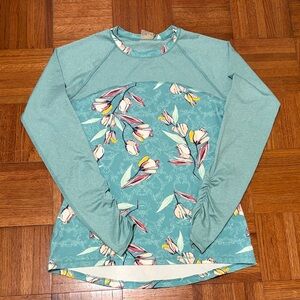 Women’s rash guard